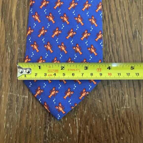 Tom James Silk Tie Blue with Lobsters Ocean Novelty Preppy Father's Day Made USA - Picture 8 of 9